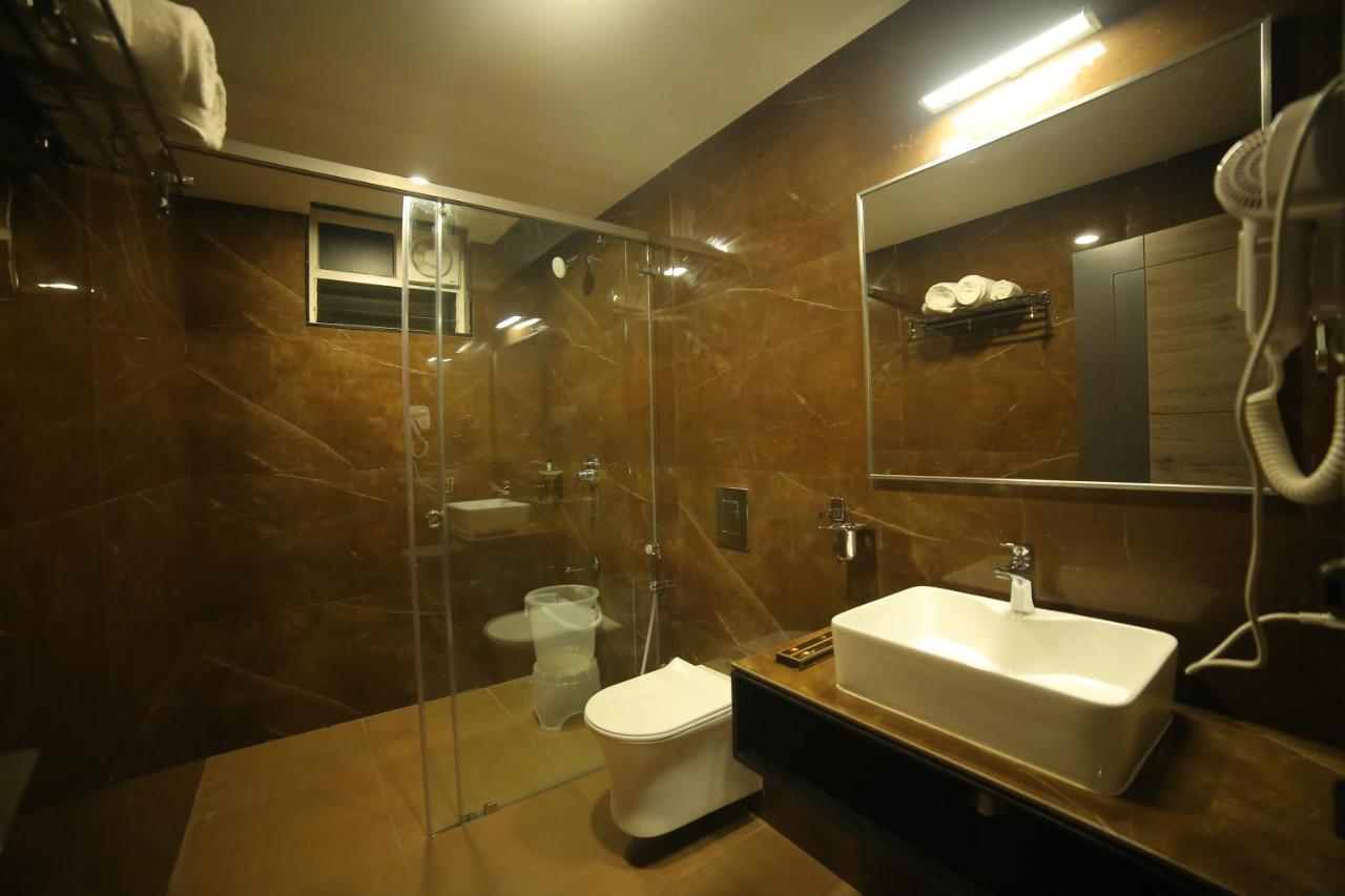 Sree Fortune Grand, Tadepalli Hotel Tadepalle Kültér fotó