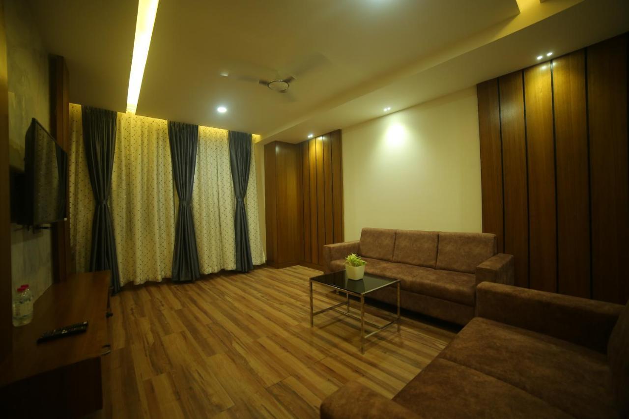 Sree Fortune Grand, Tadepalli Hotel Tadepalle Kültér fotó