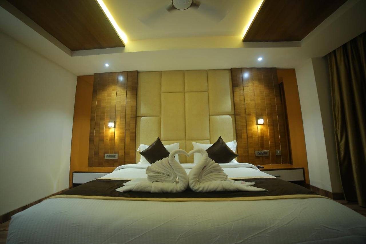 Sree Fortune Grand, Tadepalli Hotel Tadepalle Kültér fotó