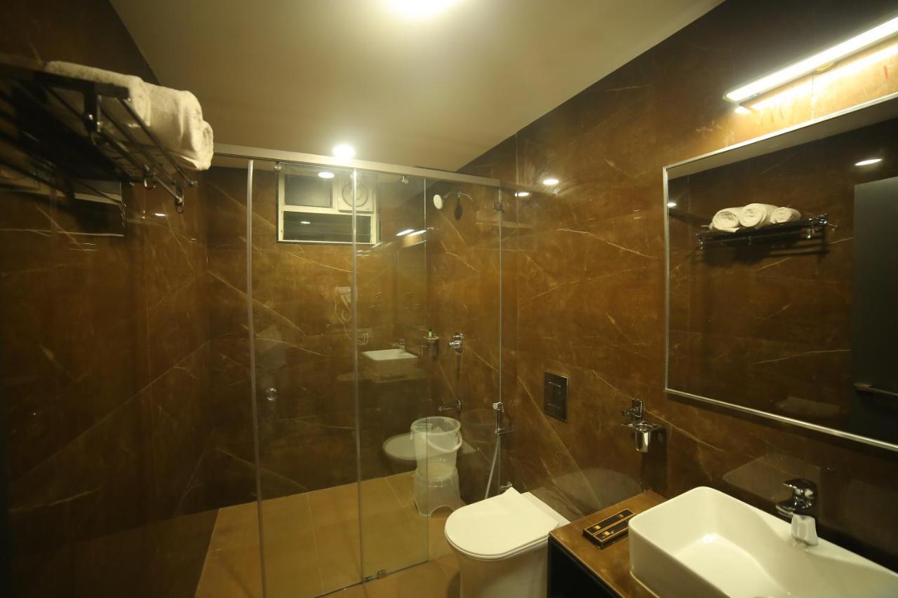 Sree Fortune Grand, Tadepalli Hotel Tadepalle Kültér fotó
