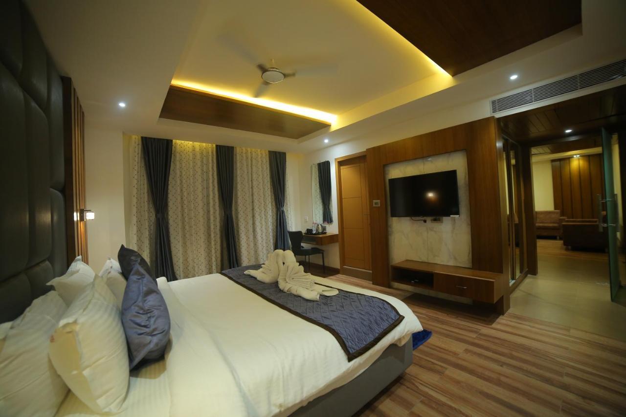 Sree Fortune Grand, Tadepalli Hotel Tadepalle Kültér fotó